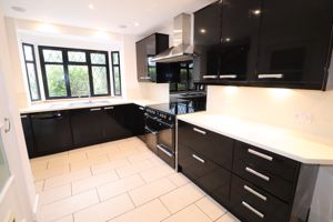 Photo 27- click for photo gallery